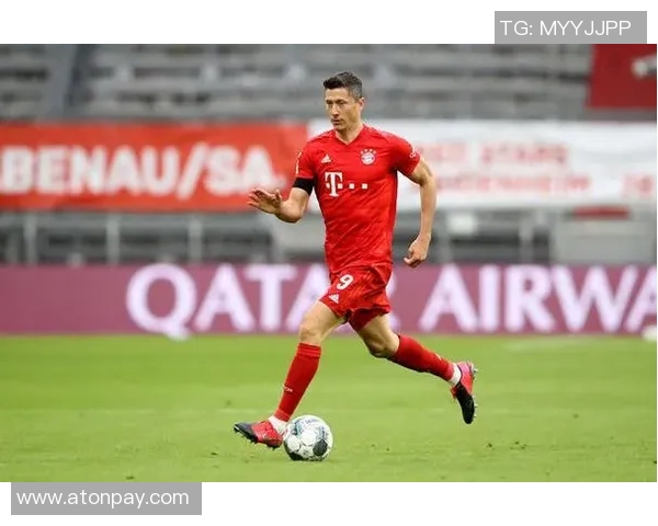 莱万：从天才少年到世界足球巨星的辉煌历程与成就分析